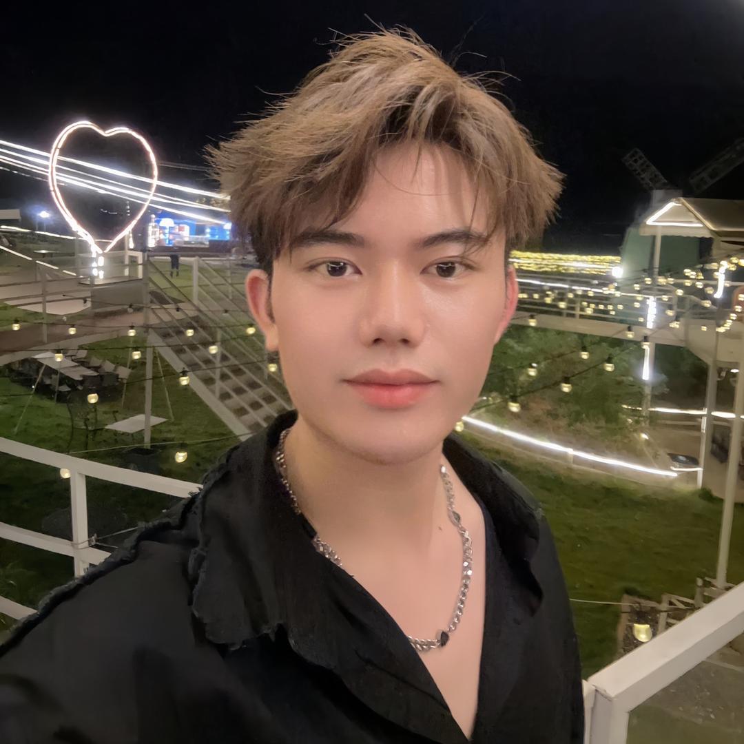 韶关嗳米染发烫发接发设计