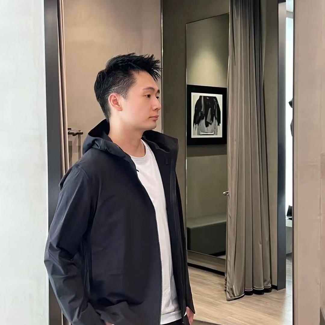 添赢户外精品服饰