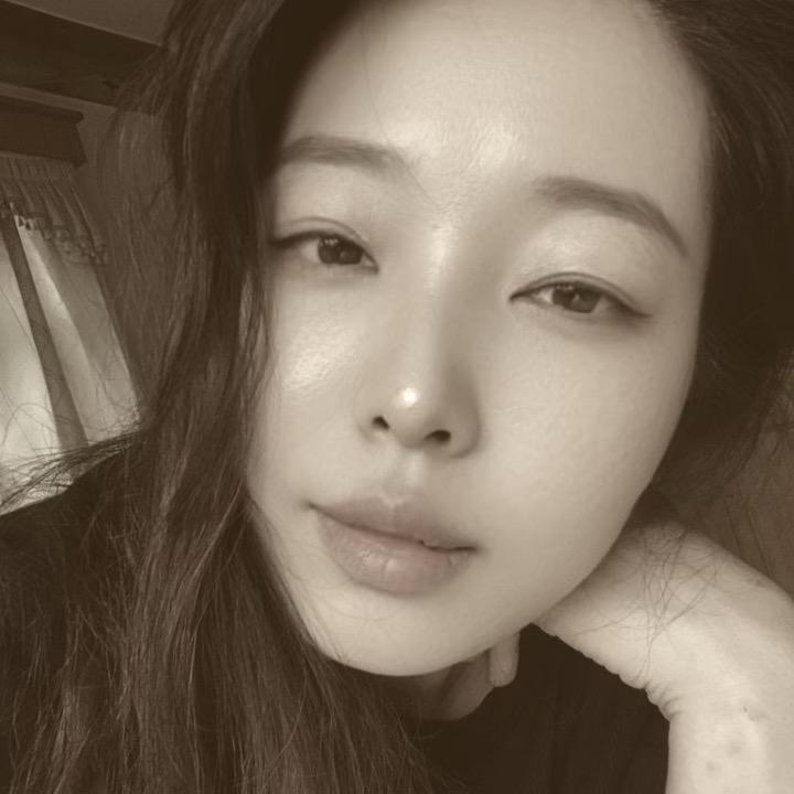 阿丽