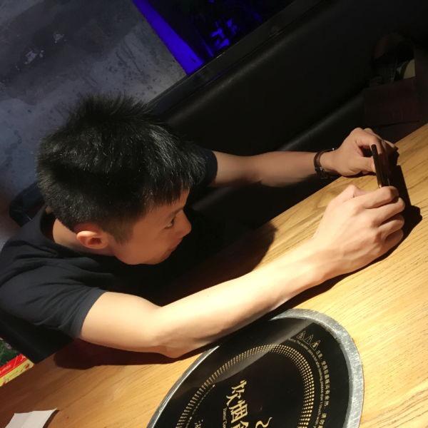 串行天下烧烤店@也买哥