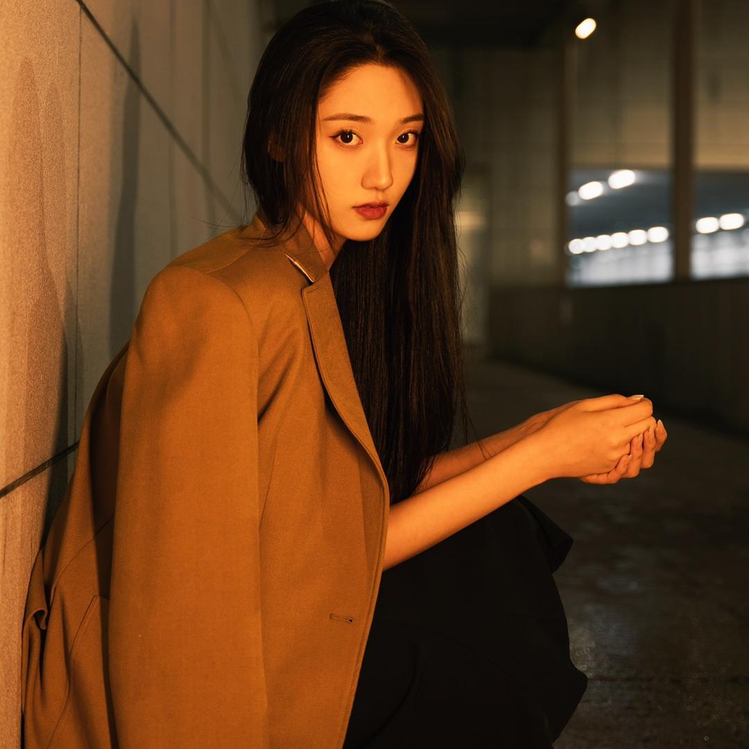 李佳镁_