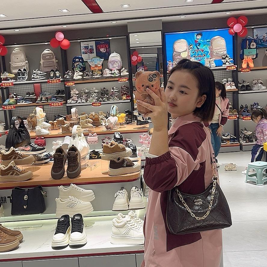 KFT脚王马家湾1店骆娟