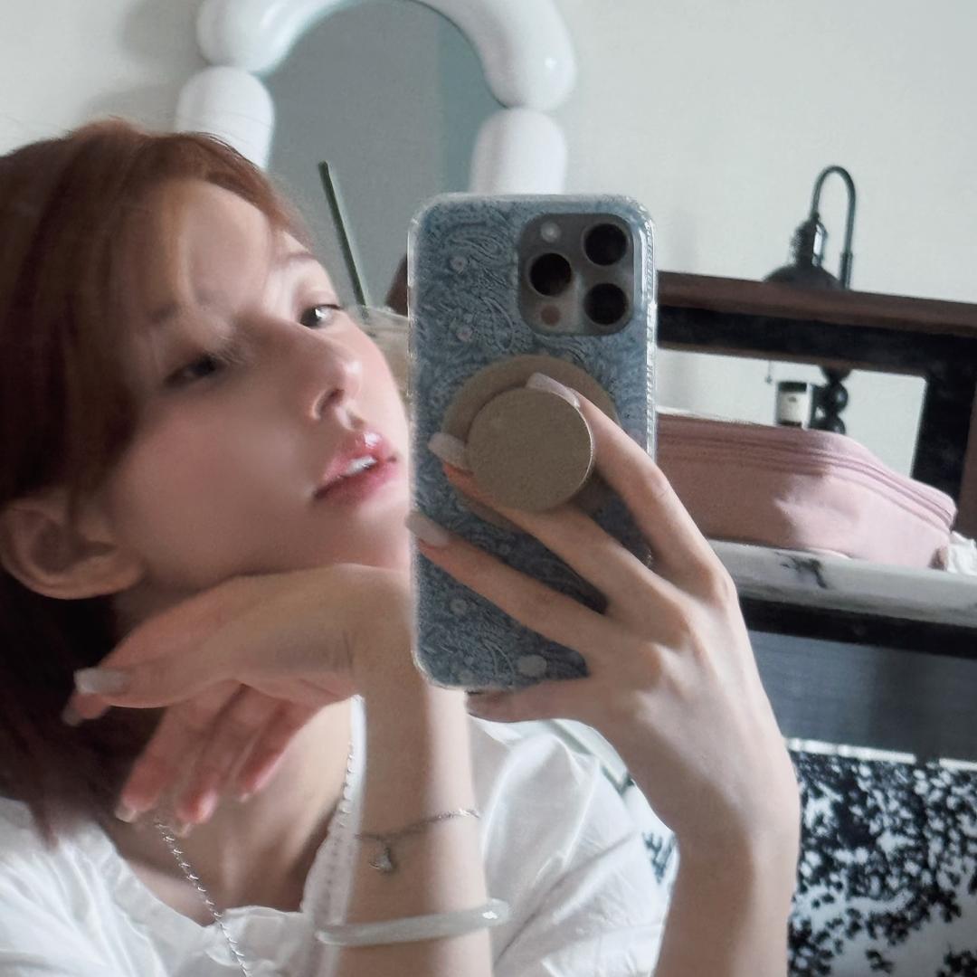可喵超爱吃🍒