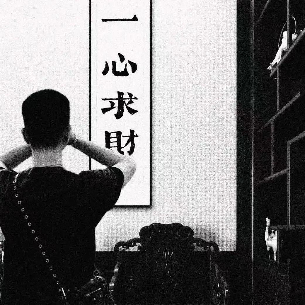 阿健。