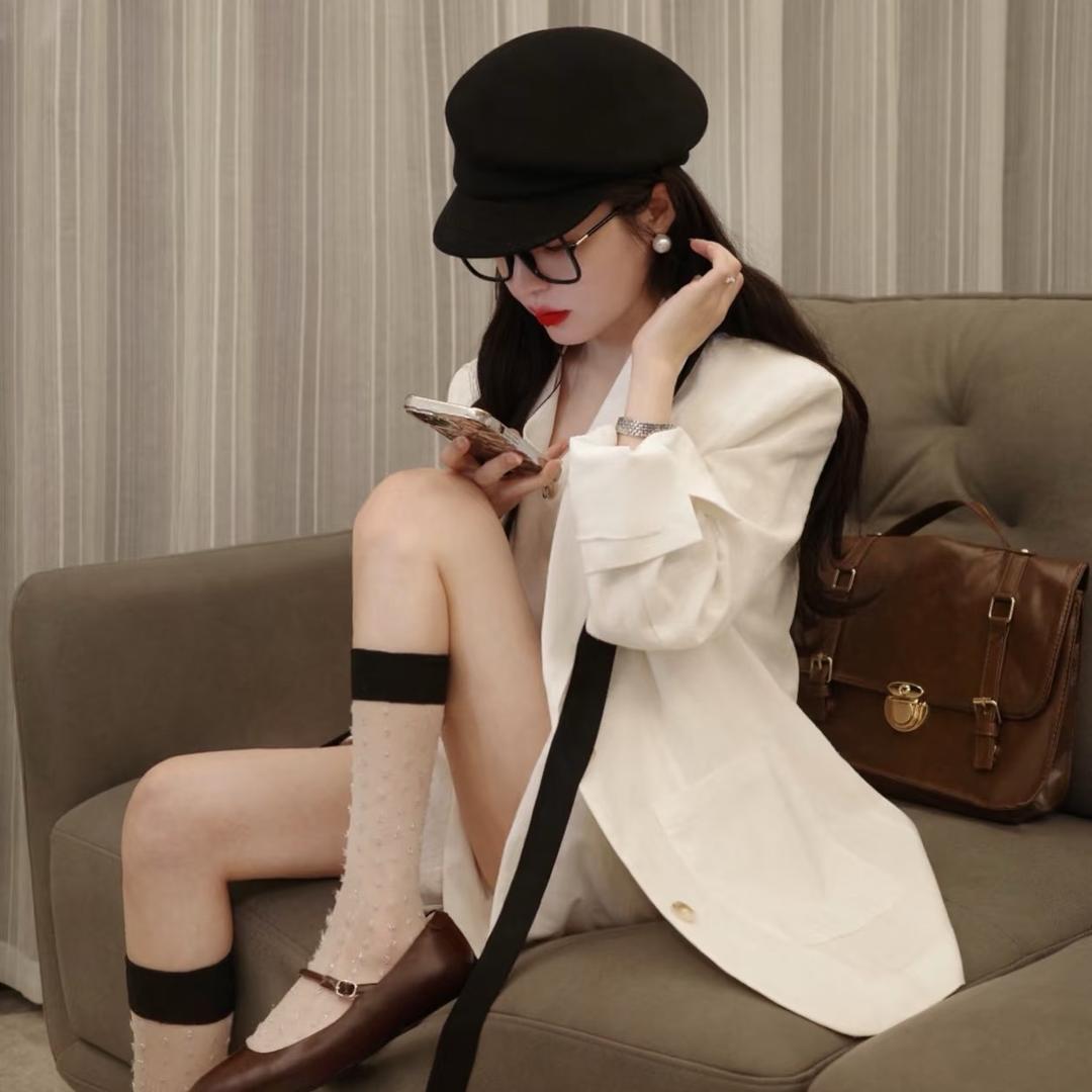 小白羊不白