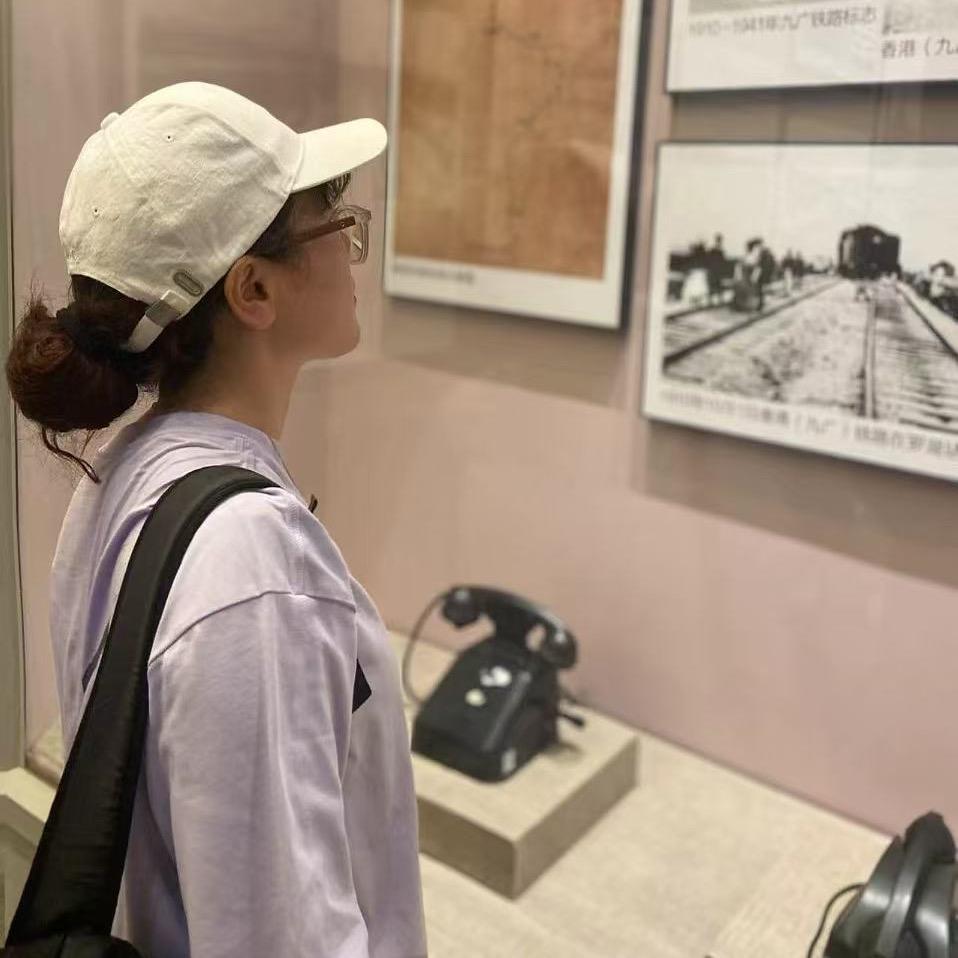 蓝禾公寓💕应超越