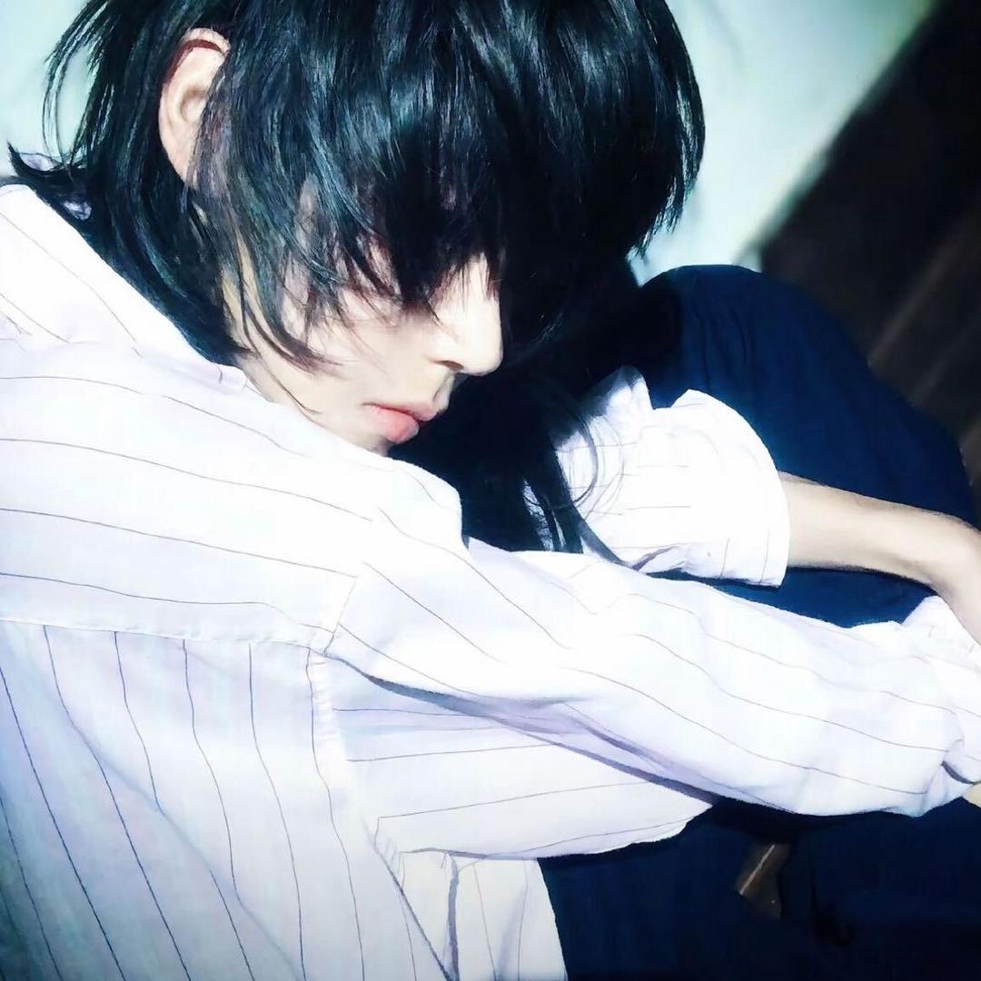 DL沈弋发型设计