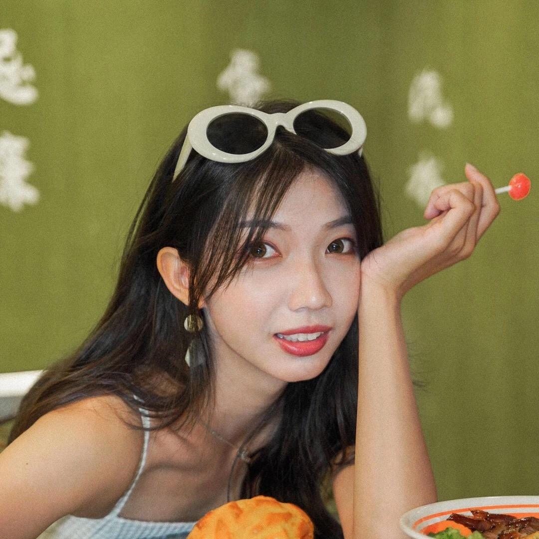 诗诗CC