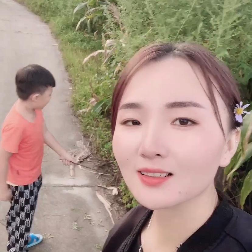 秋妹—昌宁金安胡蜂