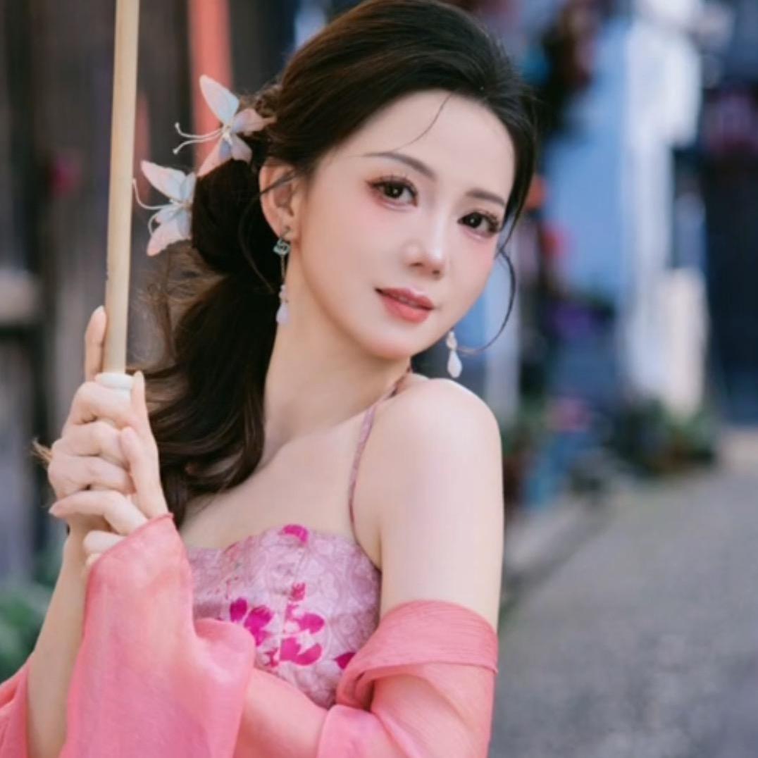 万人迷  雪儿