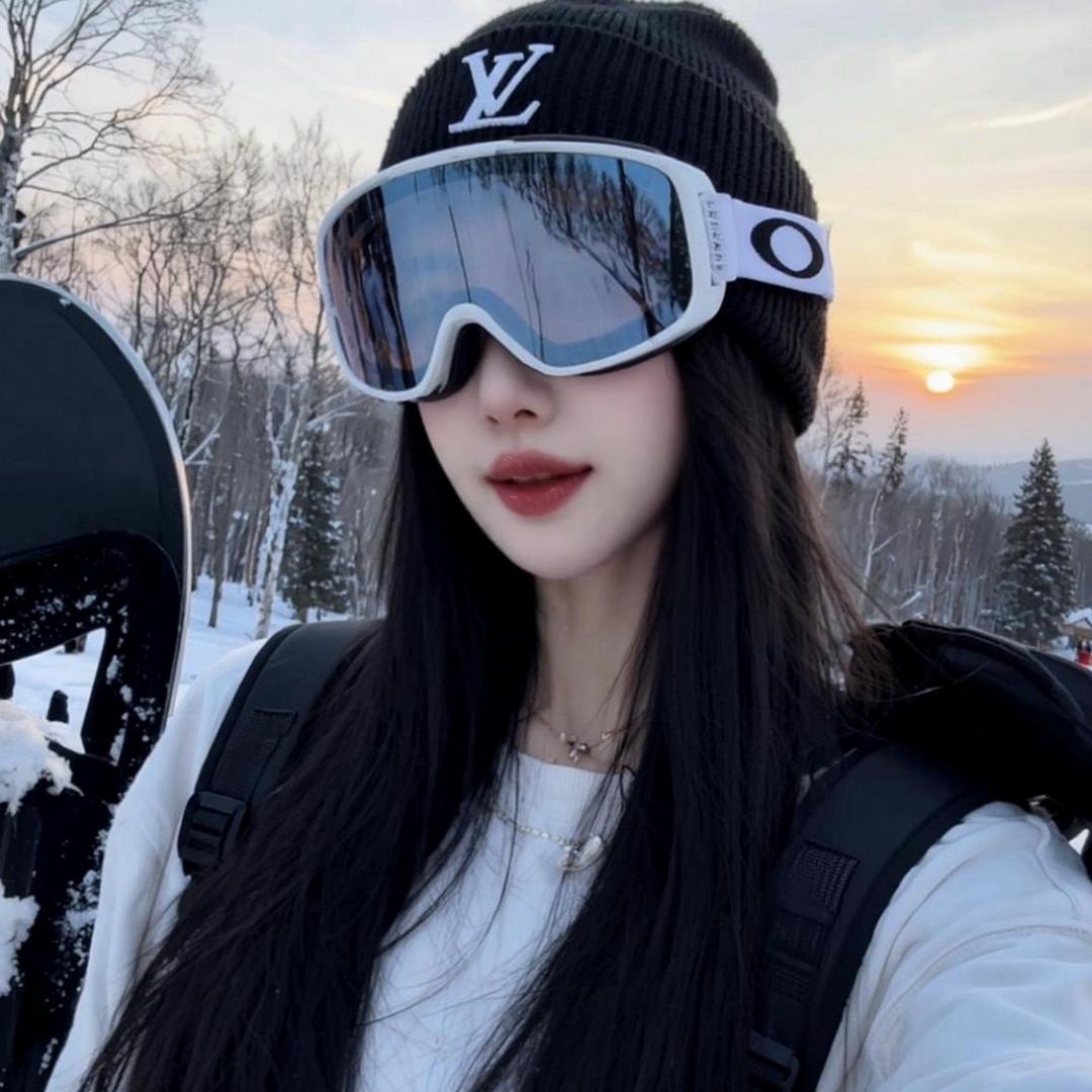 🧸      筱     石石石。