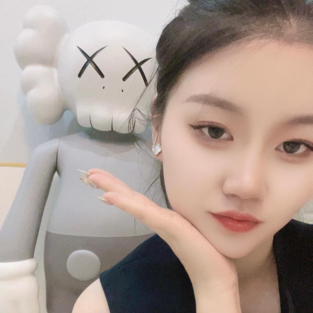 威威吖🌙