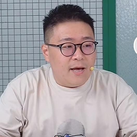 郝邵文折扣便民小超市