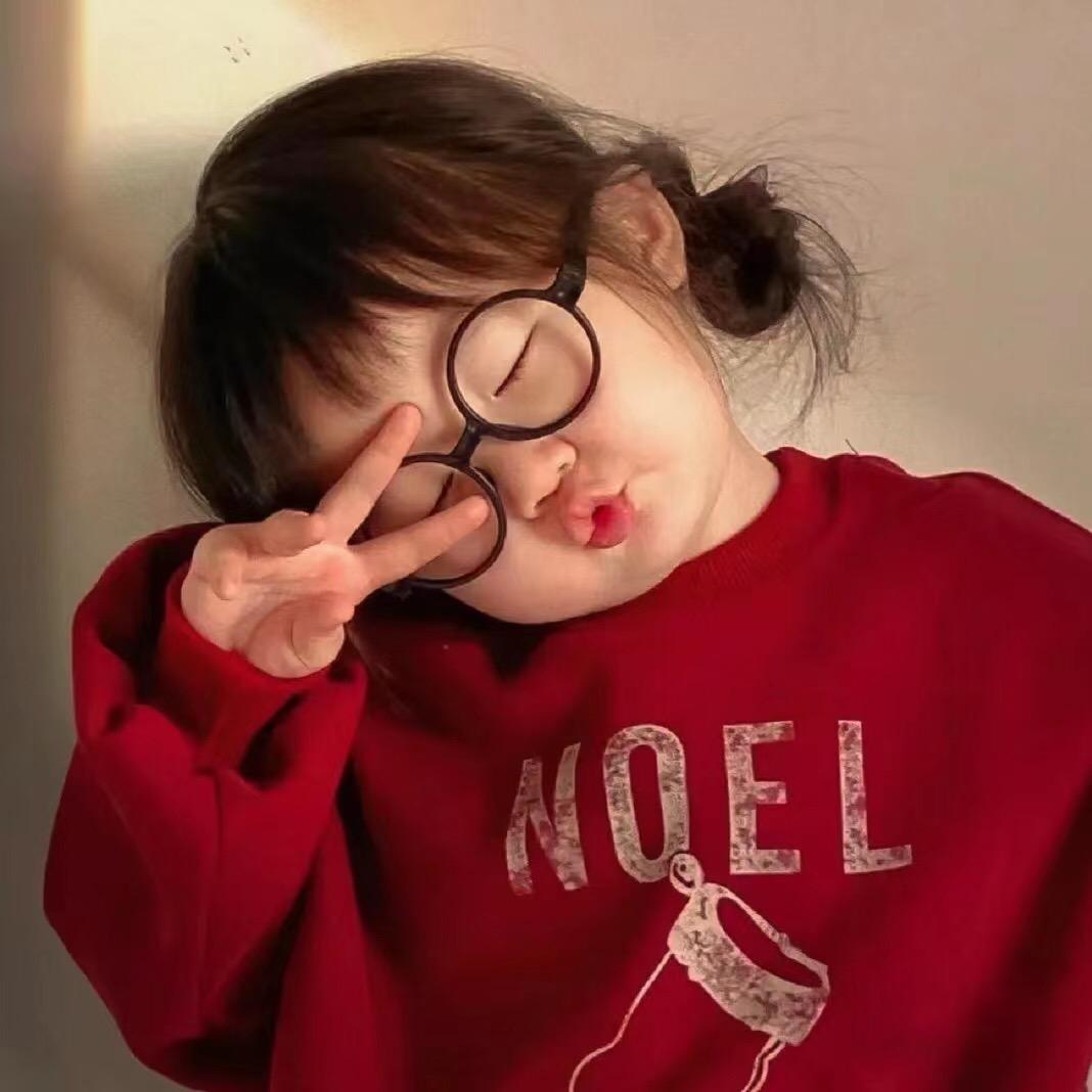 三个金的鑫（肿眼泡版）