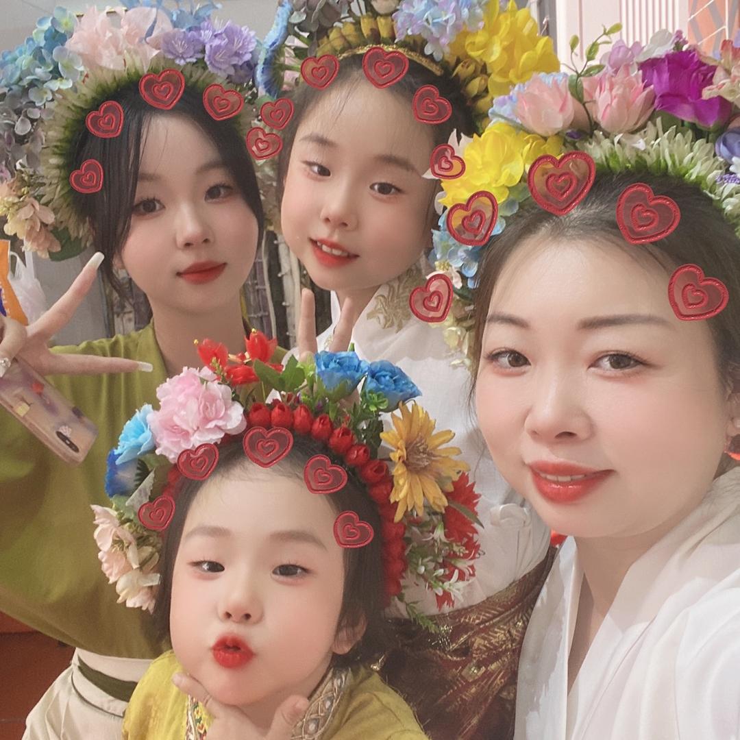 欣欣悦悦晨晨的妈妈