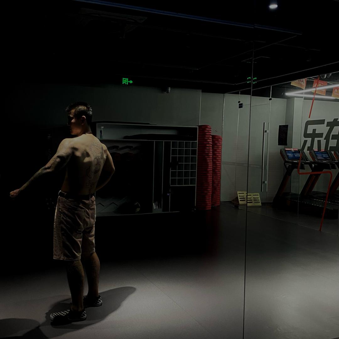 毫无训练痕迹yy☀️