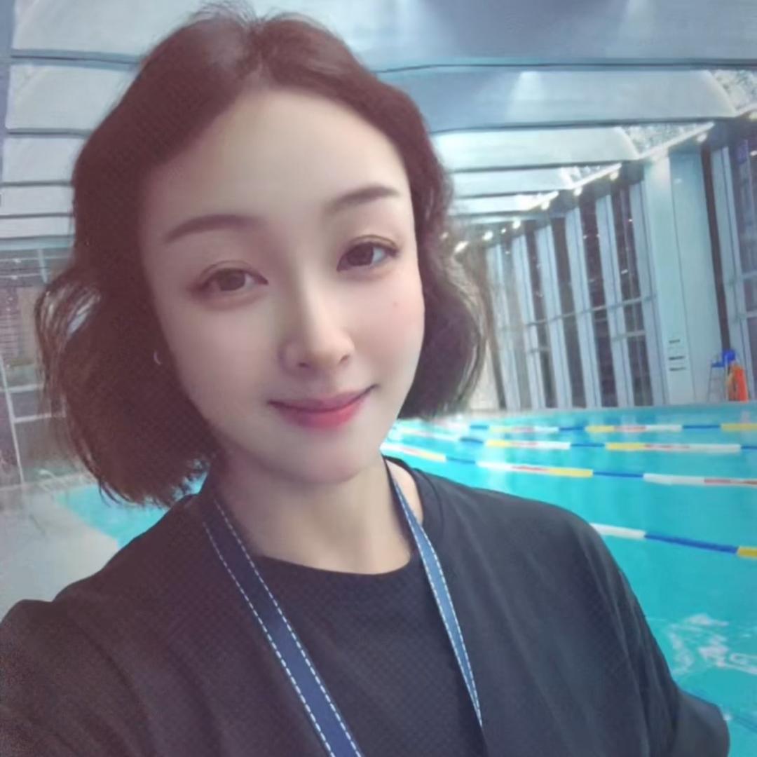 我叫靓靓@ Angie