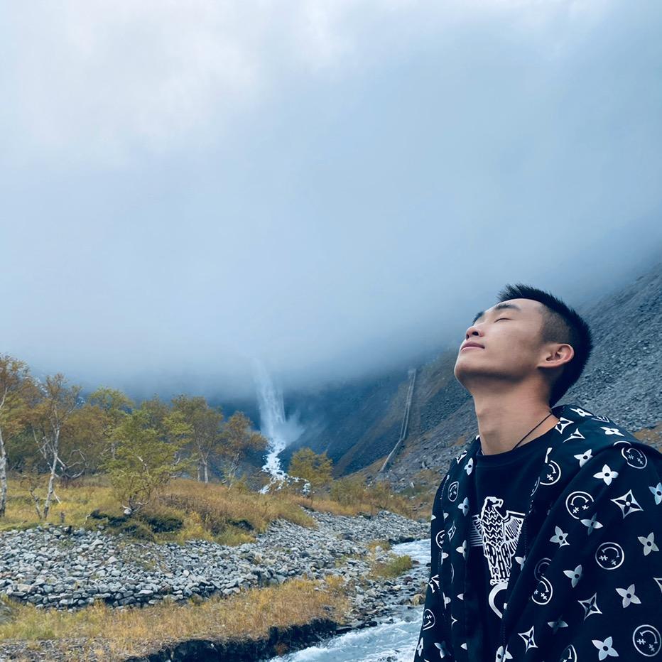 乐乐爱旅行@抖音