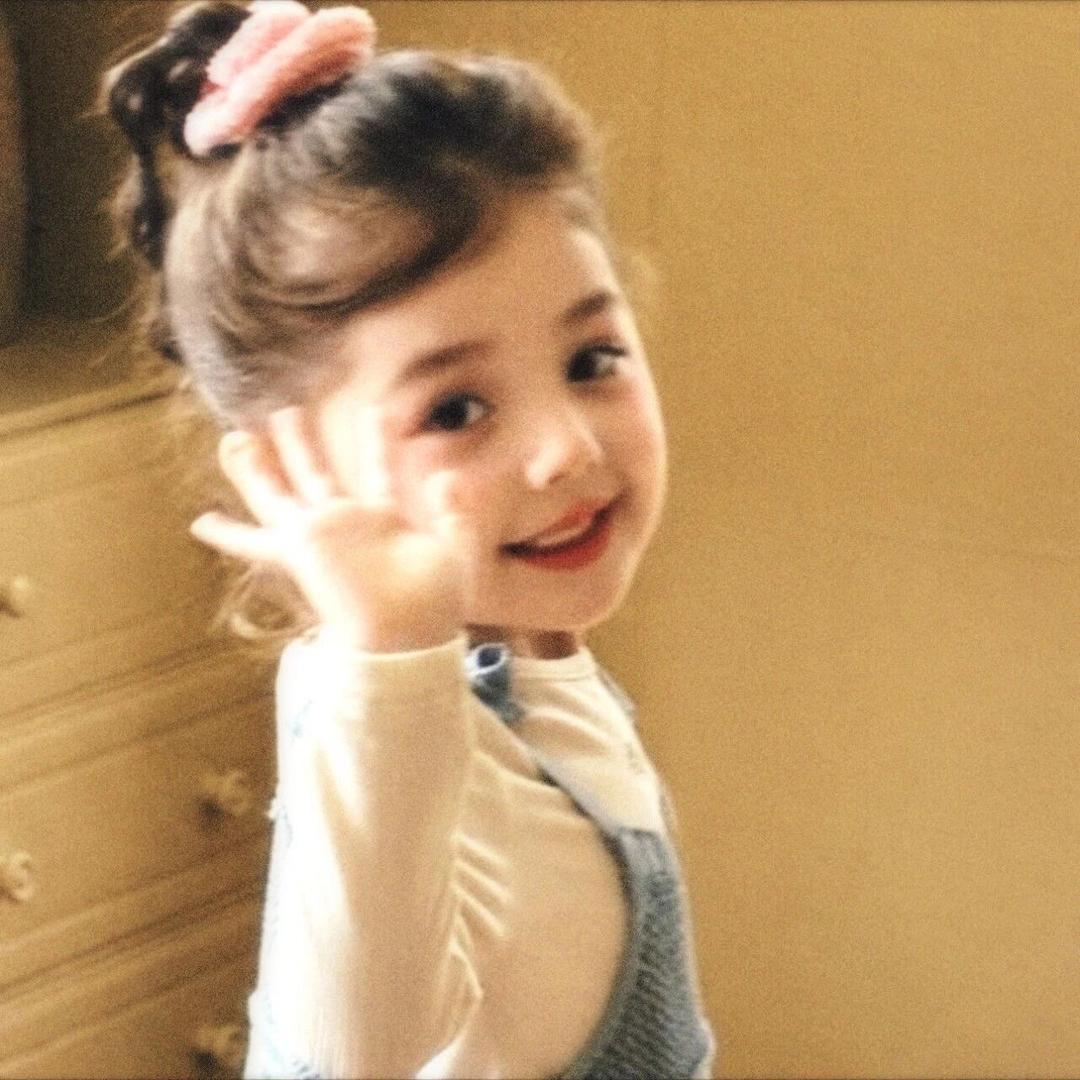 ㅤㅤㅤㅤㅤㅤㅤㅤㅤㅤYm-