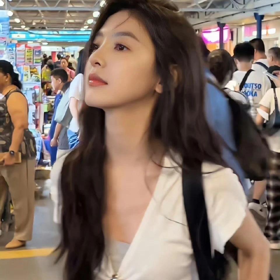 陈冠希.