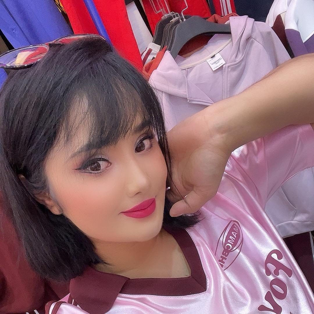 喀什的  女装    组合热 2号