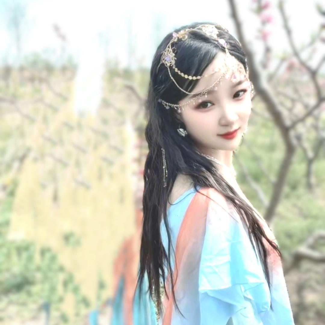 是依依呀👒