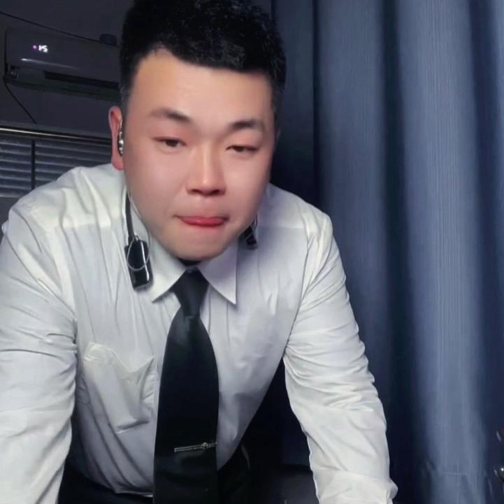 陌染军魂班长⁸²⁸（武）