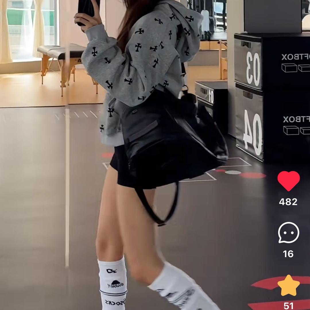 林大强的指甲盖