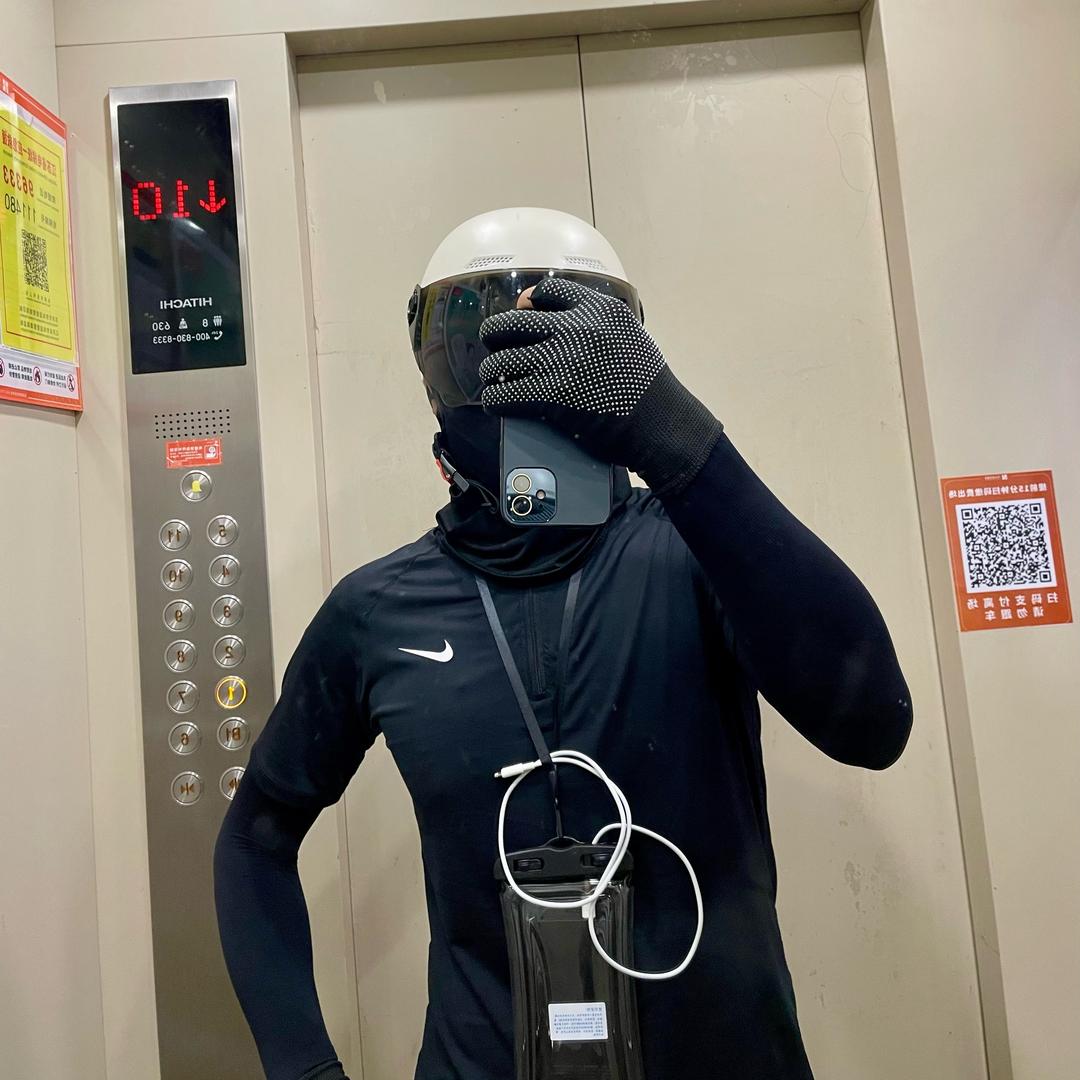 小阿正（外卖小仔）