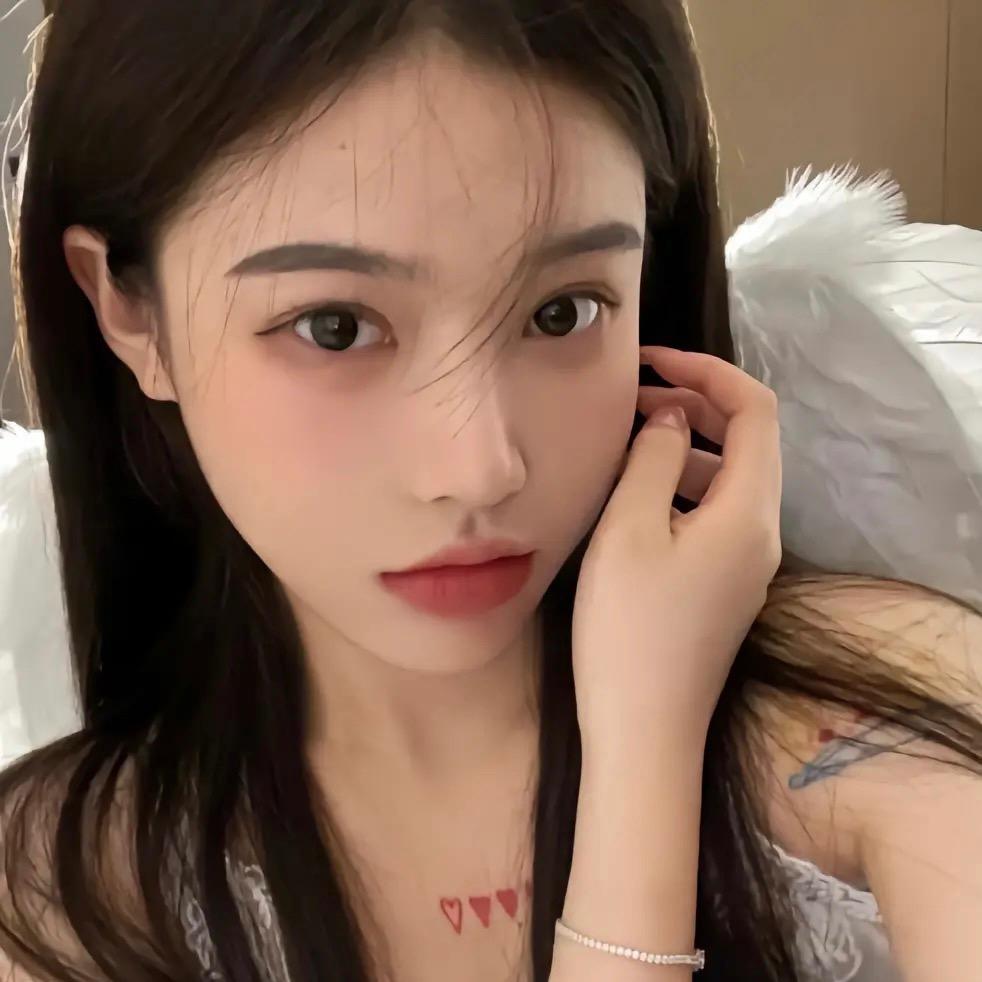 女1