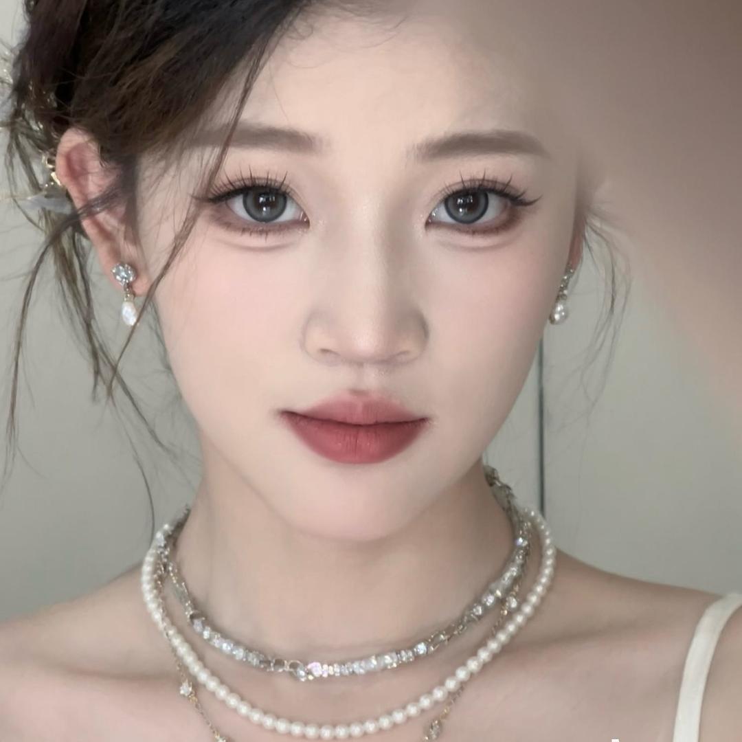 小鱼🐟.