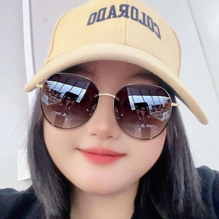 李不理ᕱᕱ