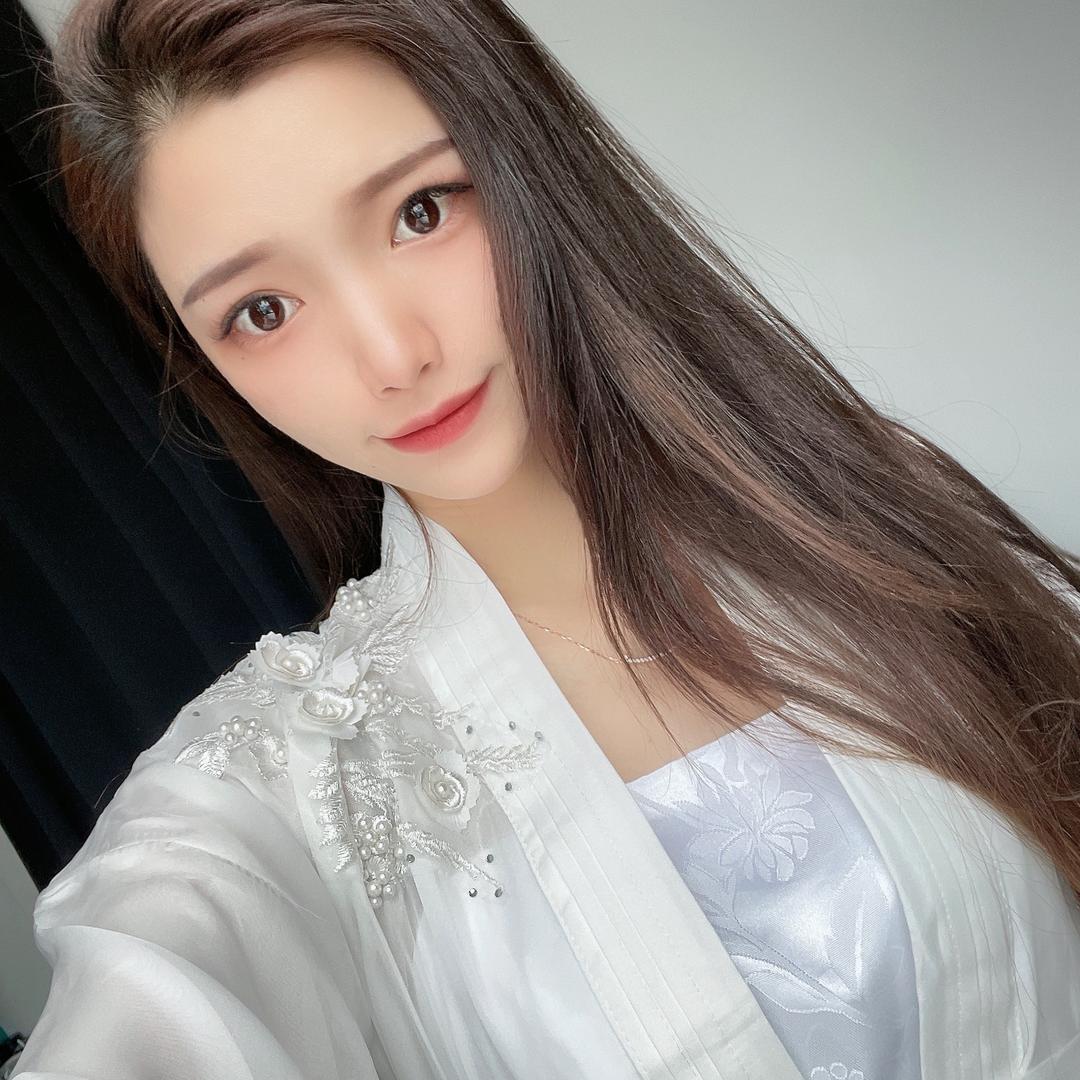 梅子倩