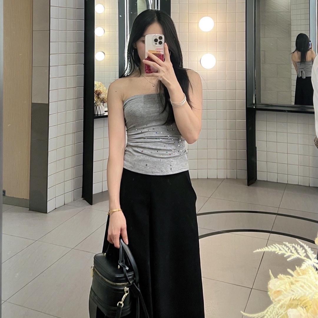 阿玲.