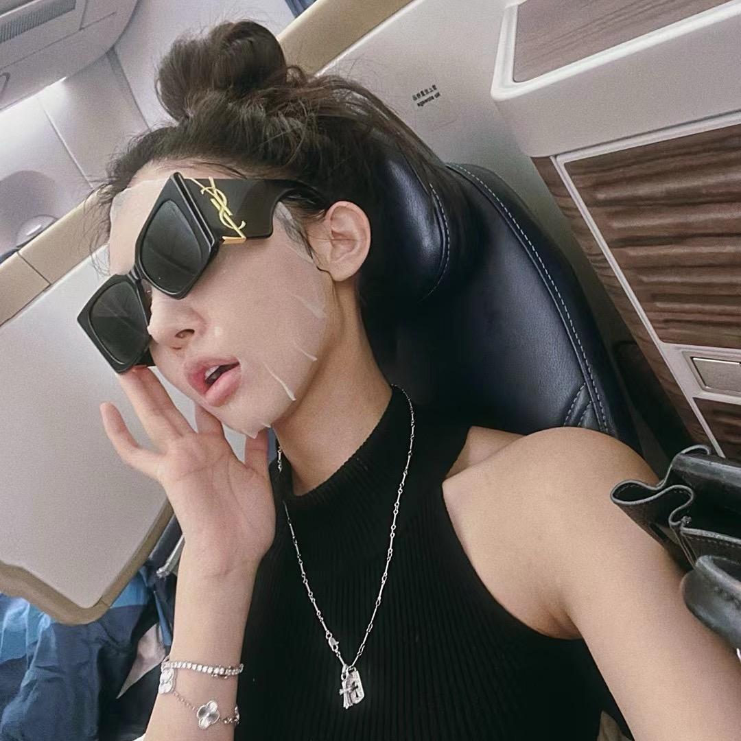 王子咸_