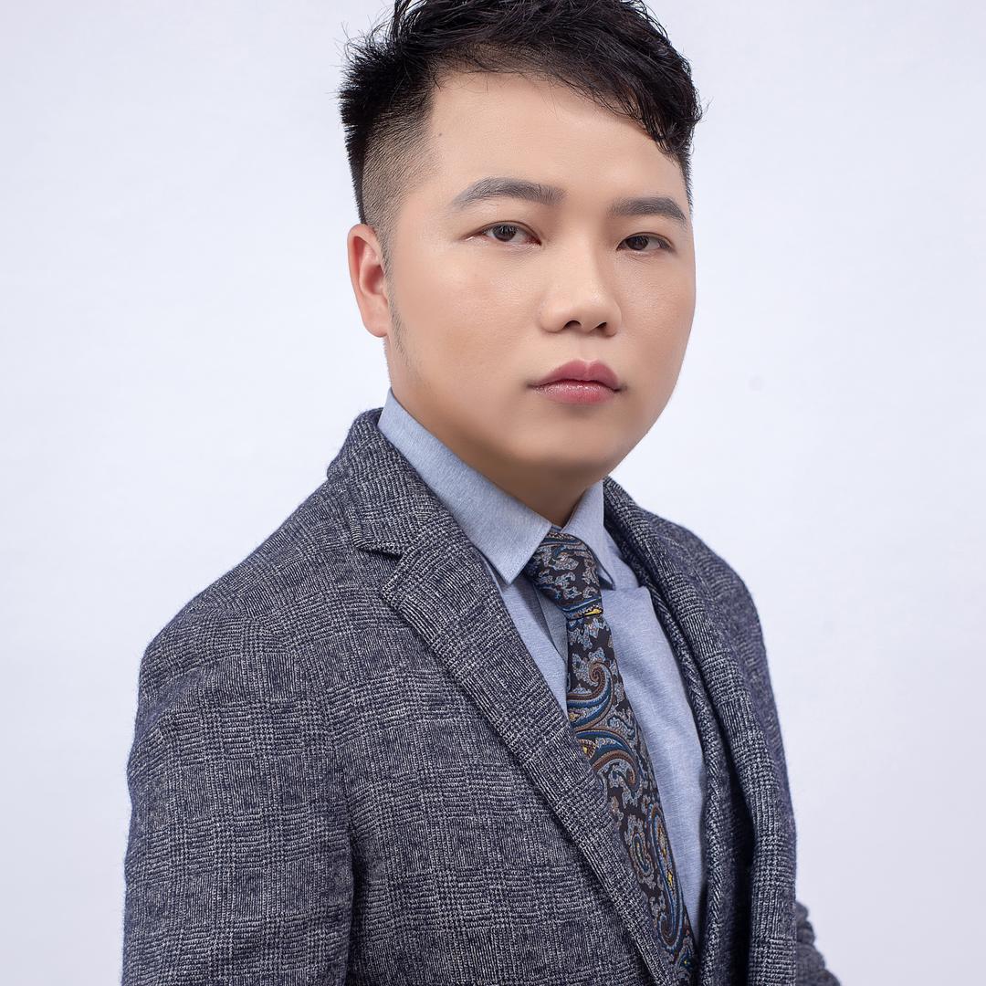 老谭同学在南宁探房