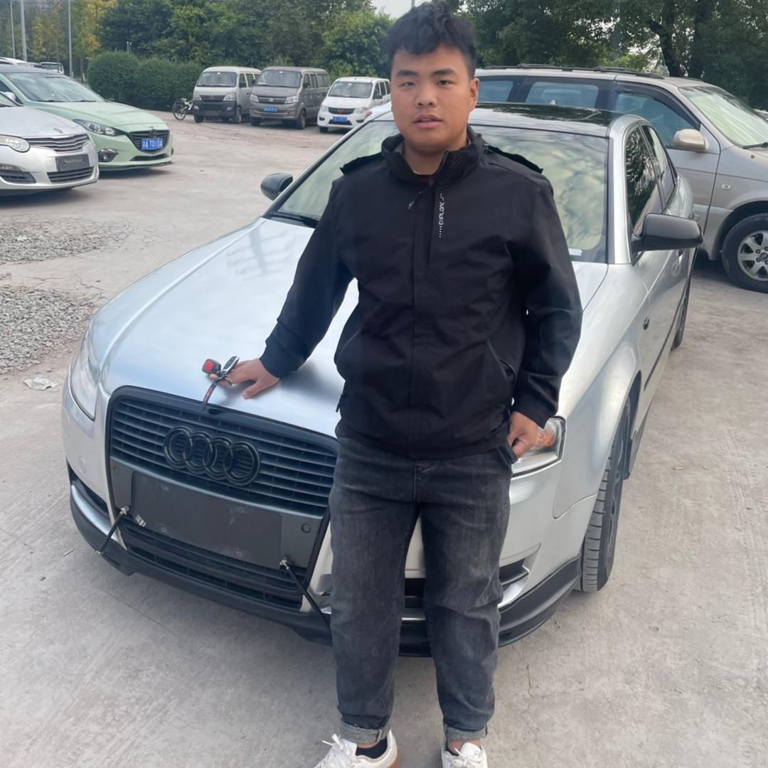 重庆俊锅锅二手车批发