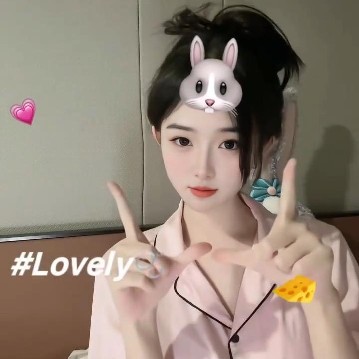 何小小