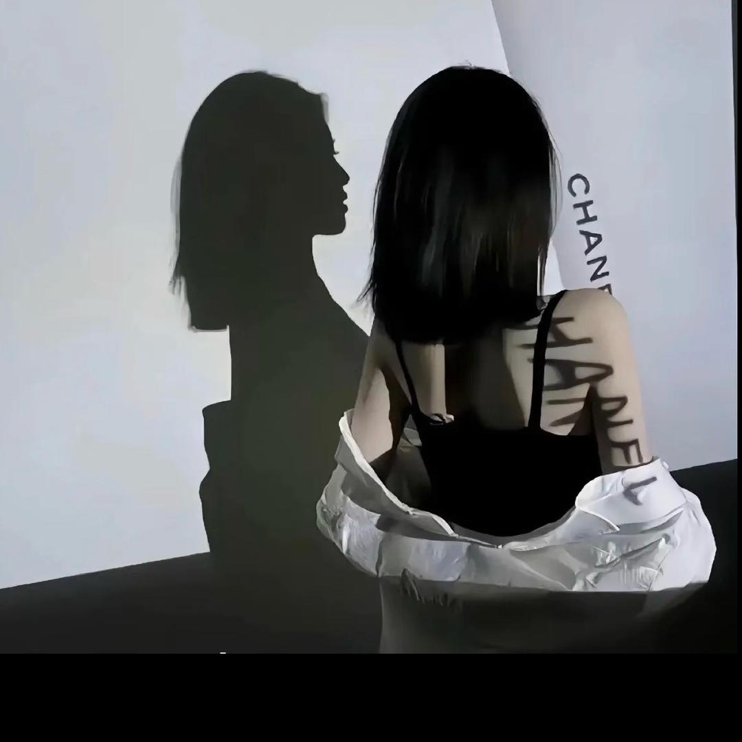 @扔你一脸萝卜.茄子