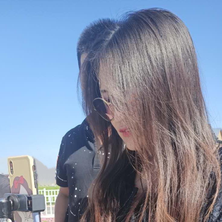 Ms. Yang
