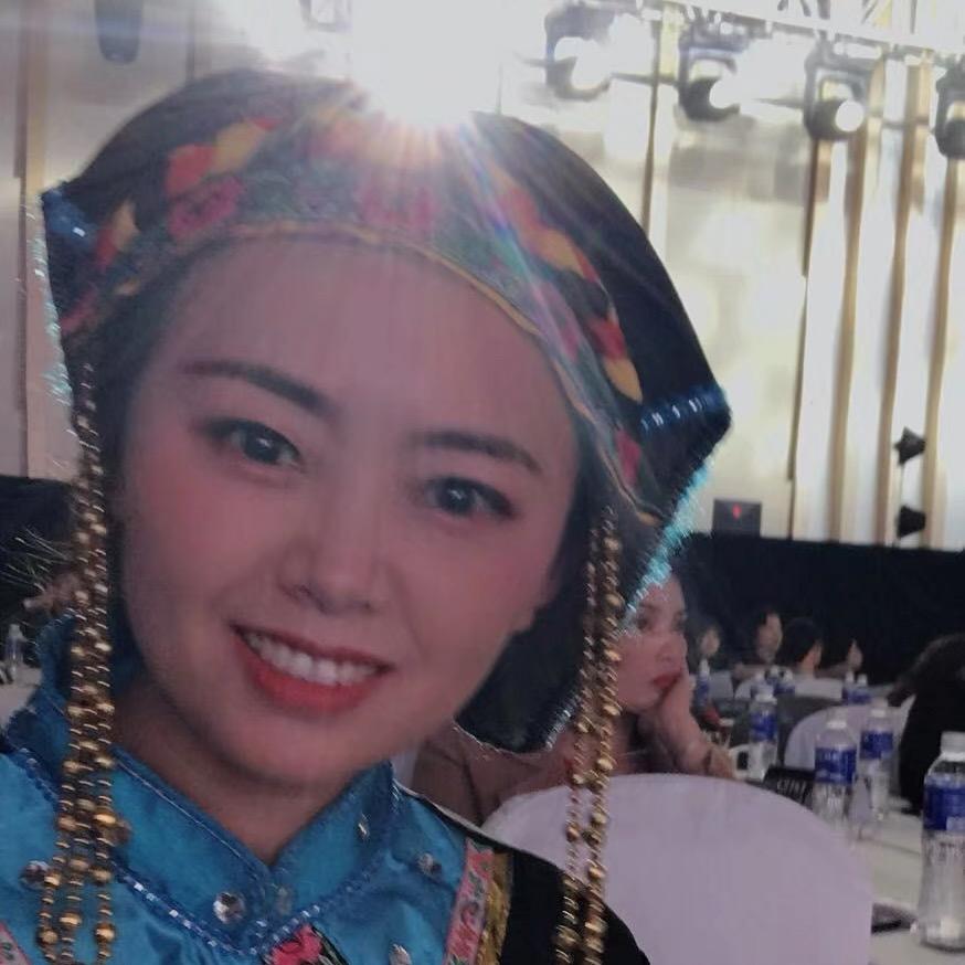 彩虹姐（中午12:50）