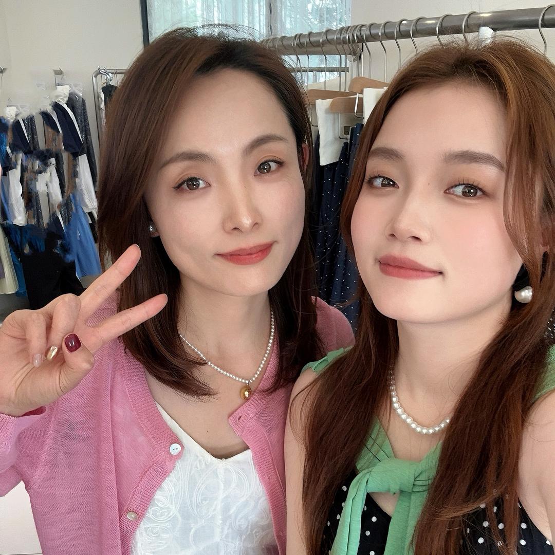 崇州sisters 婷婷 燕子女装