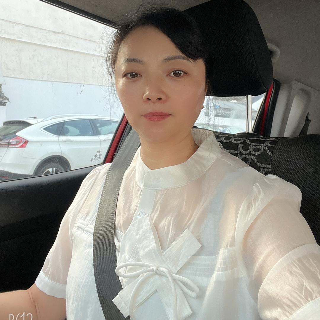 清清（ 沪上育婴师）