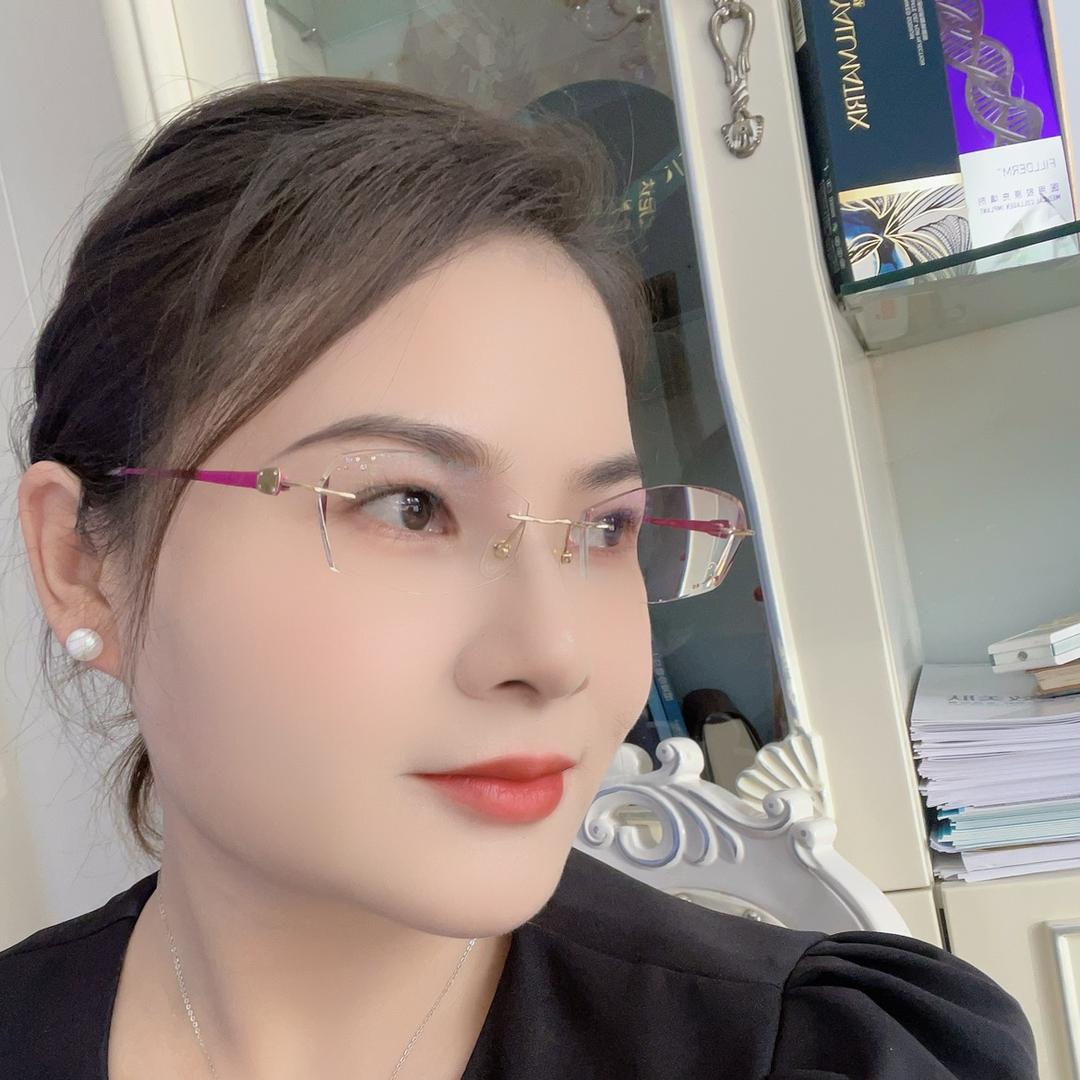 隆回希美 coco.Lou