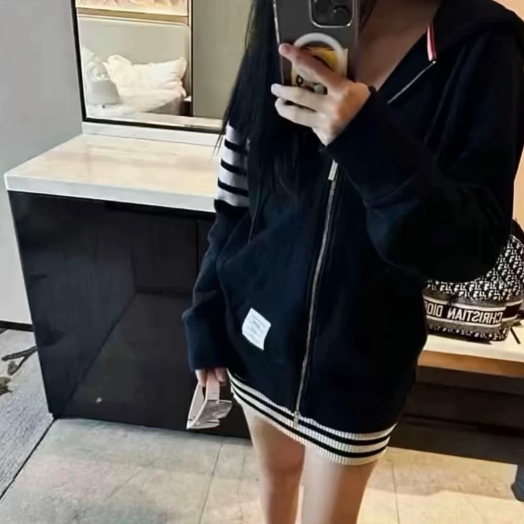 -^