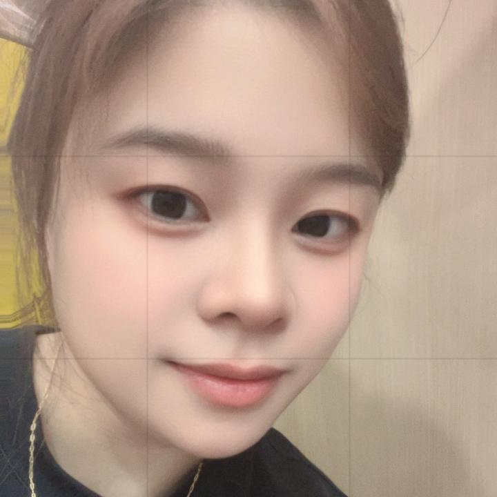 杨小姐的皮具