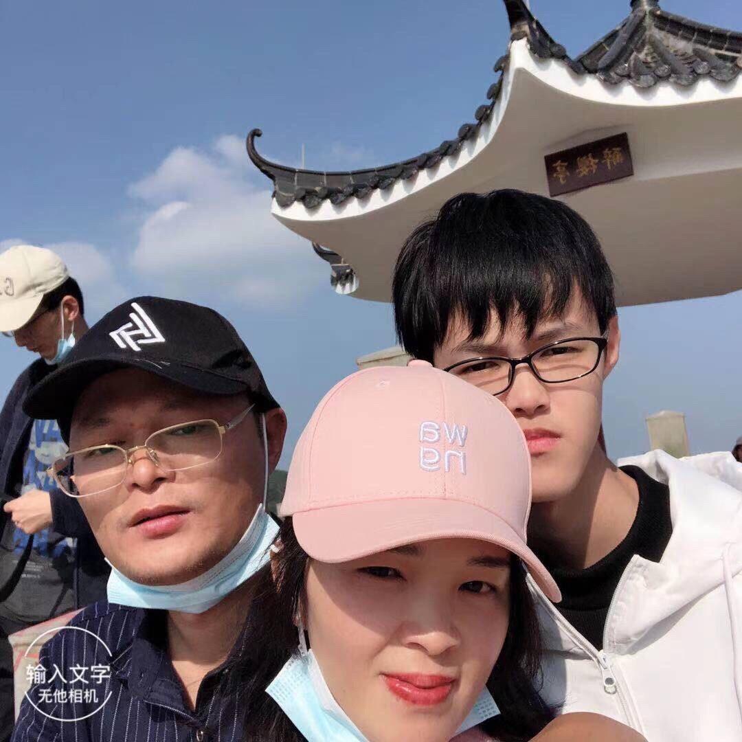 小助理小乔