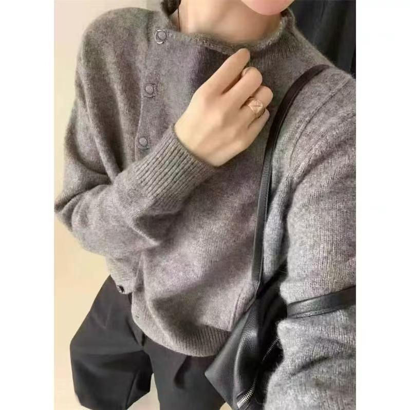 恒璇女装工厂店