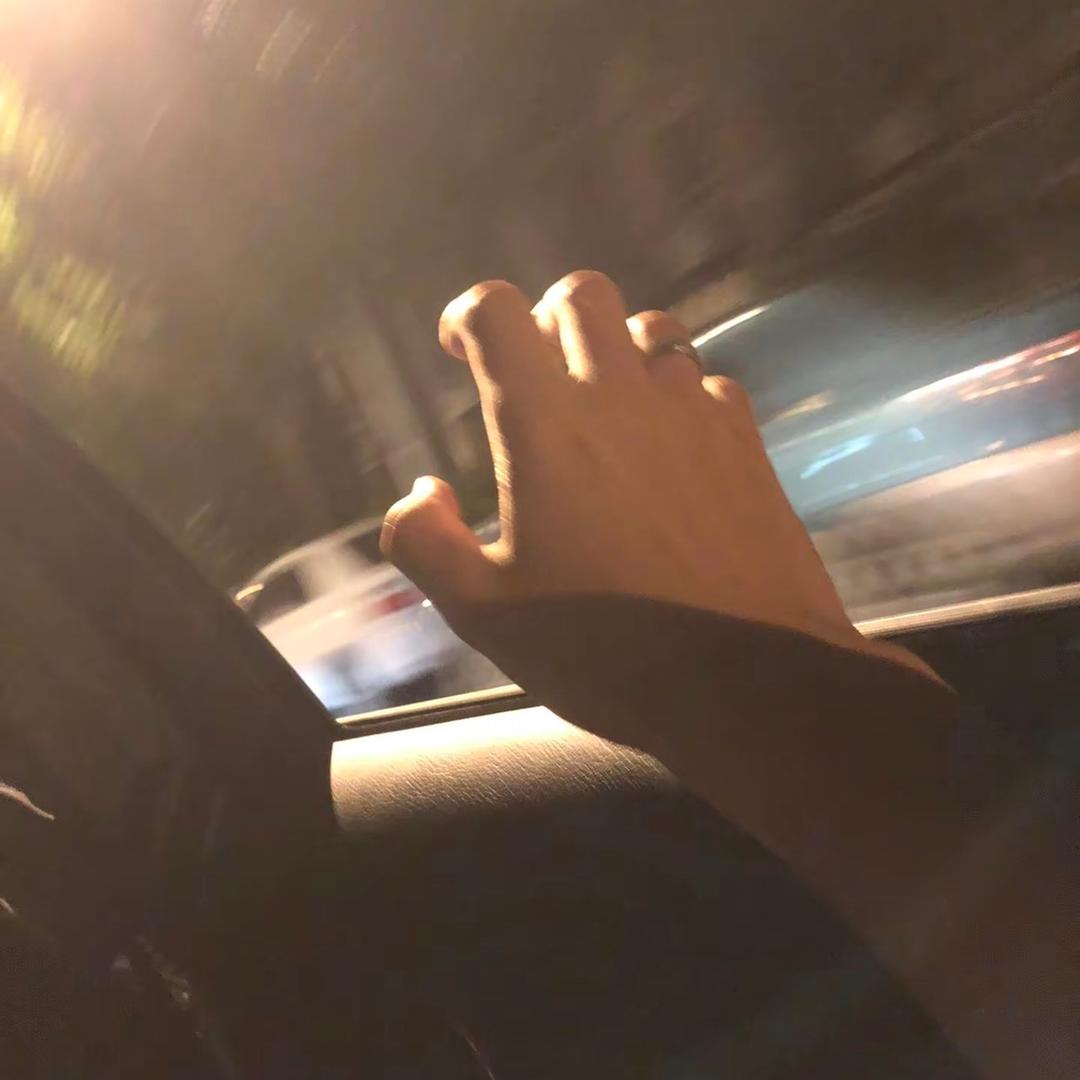 4Uu17（忠实粉丝）
