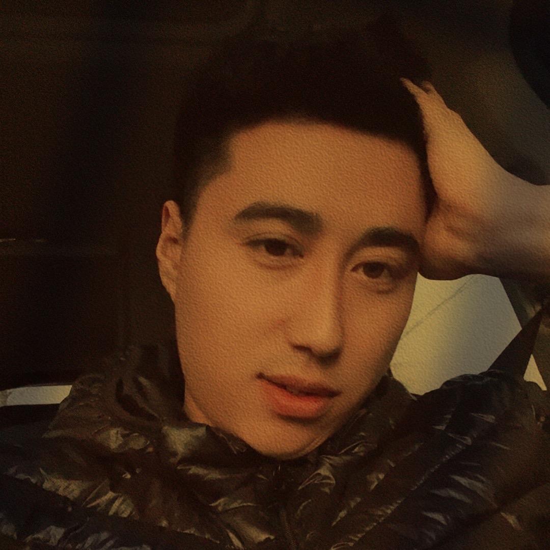 @ 爱静